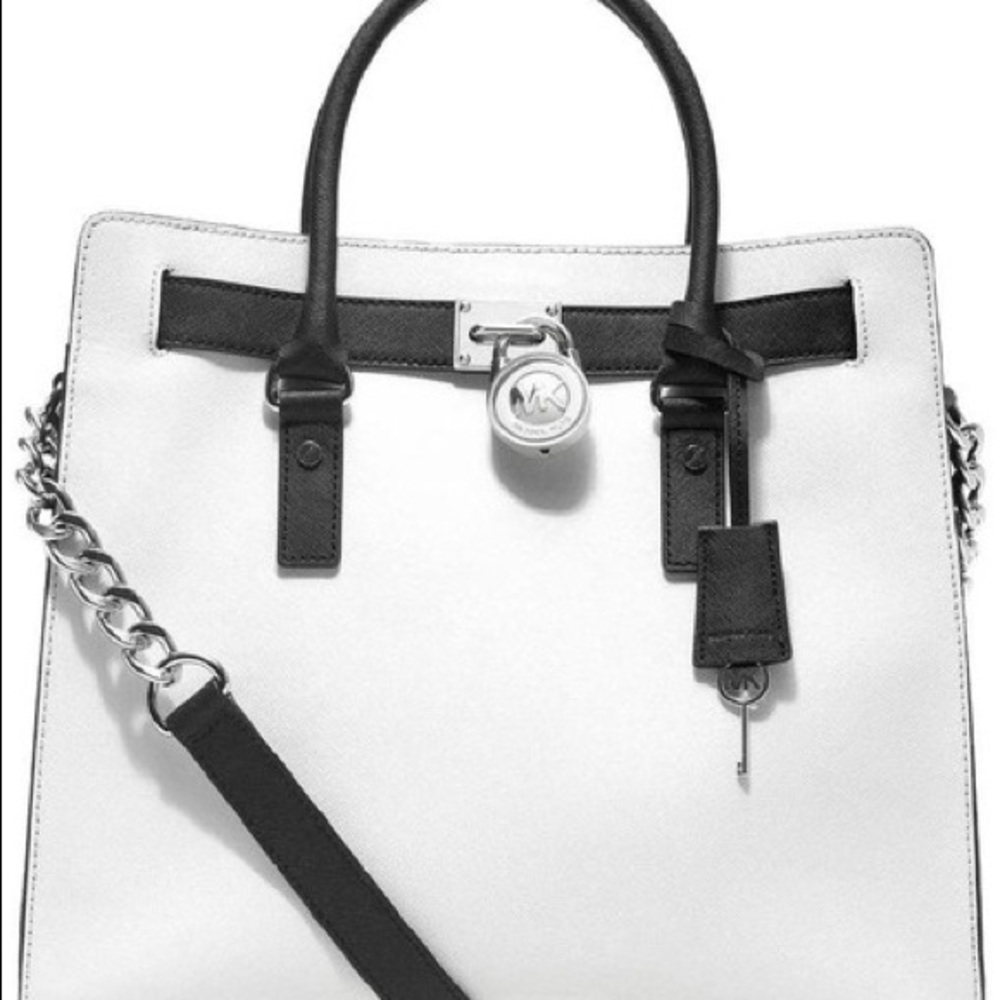 COPY - NWT Michael Kors Large Hamilton North South bag in Optic White and Black